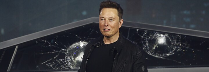 Syn Elona Muska X Æ A-XII počas videohovoru vykrikoval „Ahoj“. Novú raketu Starship označil za auto