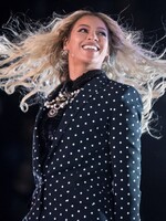 TOP 10 popových hvězd století. Zvítězila Beyoncé, fanoušci a fanynky mají smíšené pocity