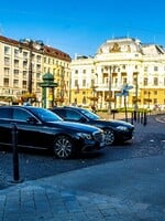 TOP taxislužba v Bratislave: Rýchly pohyb po meste aj v okolí v komfortných autách