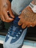 TOP vydania tenisiek v júli. Ako vyzerajú Nike Air Max 95 v džínsovej úprave Levi's a ktoré tenisky sú najlepšou investíciou?