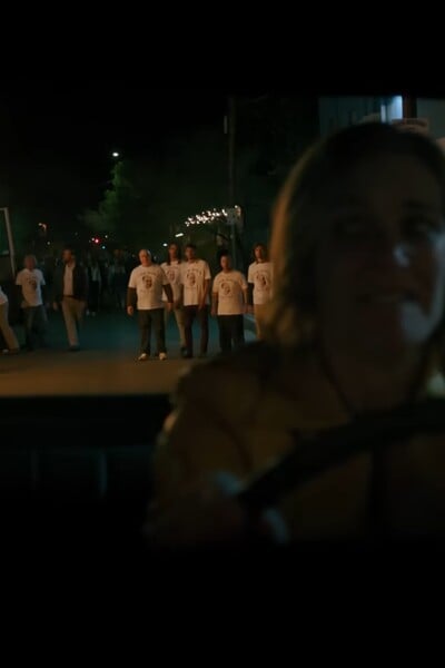 TRAILER: Tvorca Breaking Bad prichádza so sci-fi seriálom, v ktorom je šťastie doslova nákazlivé