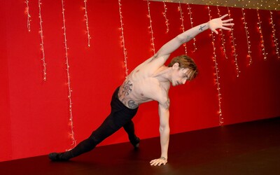 Talianske divadlo zrušilo predstavenia ruského tanečníka Sergeja Polunina, ktorý má tri tetovania Vladimira Putina