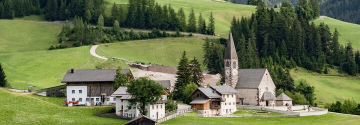 Táto krajina ti zaplatí 100 000 eur, ak sa do nej nasťahuješ. Zisti, či spĺňaš podmienky