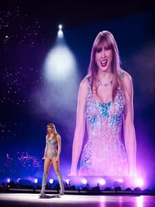 Taylor Swift uzavírá éru. Na Disney+ uvede nový dokument i koncertní film