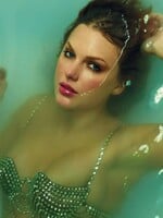 Taylor Swift vydala nový album „The Life of a Showgirl“: Nadviazala na Georga Michaela a pridala sa aj Sabrina Carpenter
