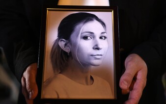 Tělo ukrajinské novinářky se vrátilo se známkami mučení. Chybí mozek, oči a na nohou jsou stopy od elektrických šoků