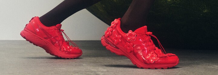 Teniskovú kultúru ovládli ženy. Pozri si TOP modely Salomon, Puma či Asics od návrhárok s citom