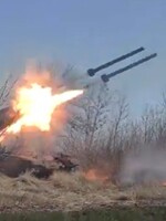 Termobarické bomby sú ako malá atómovka. Rusi ostreľujú Mariupol raketami, ktoré dokážu roztrhať pľúca a zrovnať mestá so zemou