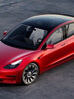 Tesla nečakane zlacňuje Model 3 a Model Y aj na Slovensku, zákazníci môžu pri kúpe elektromobilu ušetriť tisíce eur