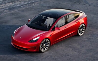 Tesla nečakane zlacňuje Model 3 a Model Y aj na Slovensku, zákazníci môžu pri kúpe elektromobilu ušetriť tisíce eur