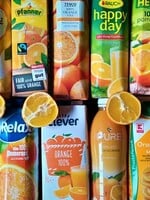 Test 100% pomerančových džusů: Značky nejsou všechno. Levný a kvalitní džus koupíš i do 25 korun