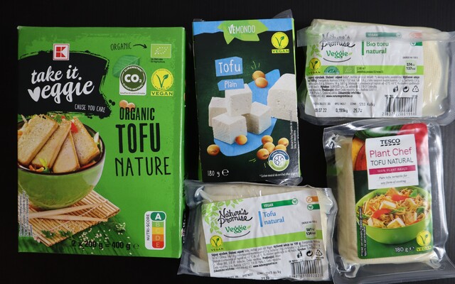 Test tofu: I levné tofu může být chutné a mít dobré výživové hodnoty. Sestavili jsme žebříček ze sortimentu supermarketů