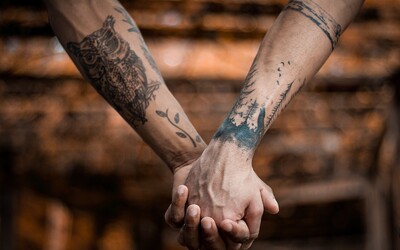Tetovanie bude možno čoskoro zachraňovať životy. Informuje ťa, kedy sa napiť vody alebo natrieť opaľovacím krémom