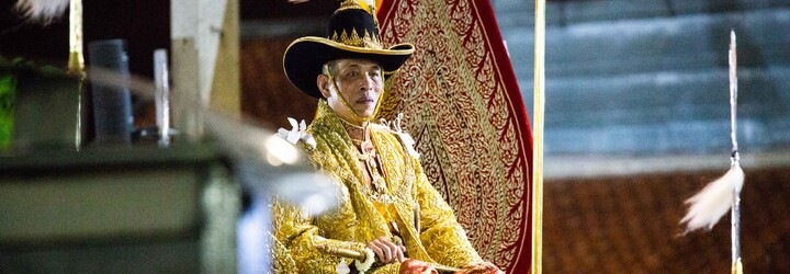 Thajský král si pořídil letadlo za půl miliardy dolarů. Nebudou mu chybět zlaté kohoutky