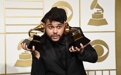 The Weeknd sa vďaka hitu Hills vyrovnal legendám ako Biggie Smalls, Eminem a 2Pac