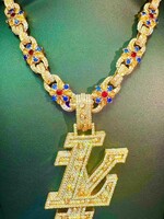 Tínedžer s retiazkou za 400 000 eur: Futbalový talent Lamine Yamal si doprial luxusný darček