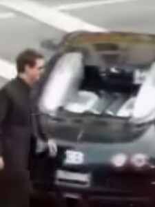 Tom Cruise má zákaz kúpiť si Bugatti. Všetko spôsobila bizarná situácia na červenom koberci