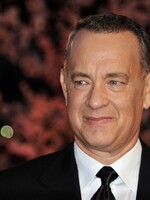 Tom Hanks doporučuje dentální hygienu. Až na to, že to vůbec není on 