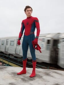 Tom Holland promluvil o Spider-Manovi 4, společně se Zendayou už četl scénář. Co o něm říká?