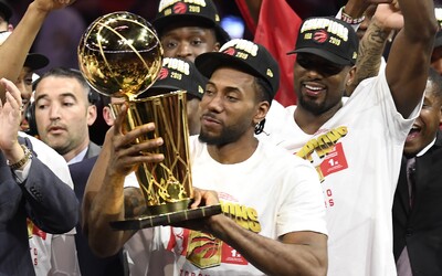 Toronto získává historicky první titul v NBA. Drake definitivně prolomil svoji kletbu