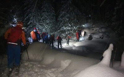 Tragédie v Tatrách: Lavina pohřbila dva polské skialpinisty. Třetímu muži se podařilo vyhrabat ze sněhu a přežít