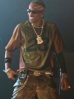 Travis Scott je späť s albumom JackBoys 2. Novinka prináša 17 trackov a hviezdny lineup