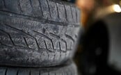 Tretina zimných pneumatík neobstála v teste. Tieto značky si radšej nekupuj