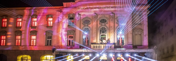 Trnava zažije festival priamo v strede mesta. Lovely Experience prinesie elektronickú hudbu i úchvatné svetelné umenie
