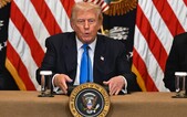 Trump varuje Medveděva: Měl by si dávat pozor na jazyk