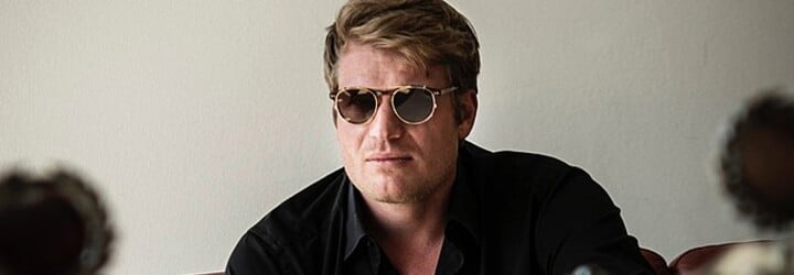 Turek za nafocenou jízdu pokutu nakonec dostal. Za rychlost ani telefon to ale nebylo