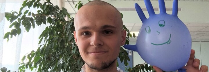 Turista Svaťa dokumentuje probíhající chemoterapii. Chce tak pomoct ostatním