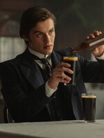 Tvorca Peaky Blinders rozpovie príbeh o slávnej rodine pivovarníkov. Seriál House of Guinness už čoskoro dorazí na Netflix