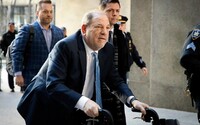 USA: Weinsteina uznali vinným i v Kalifornii, a to ze sexuálních zločinů včetně znásilnění