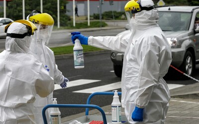 USA prekvapili tajnou správou. Koronavírus mohol uniknúť z laboratória a zapríčinil pandémiu covidu-19, pripúšťa ministerstvo