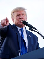 USA ukončia vojenskú pomoc krajinám susediacim s Ruskom. Európa má podľa Trumpa prevziať zodpovednosť