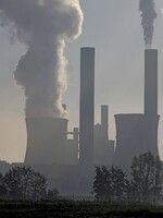 Uhelné elektrárny v Česku by měly skončit do roku 2038, vzkazuje uhelná komise vládě