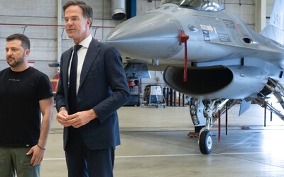 Ukrajina získá od Nizozemska a Dánska stíhačky F-16. Obdrží je po splnění této podmínky