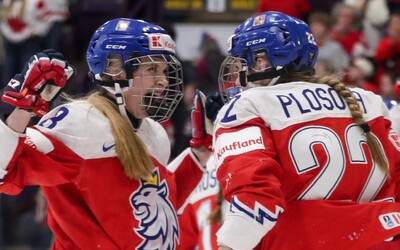 Už příští týden startuje ženské mistrovství světa v hokeji. Koukni, kdy hrají naše holky