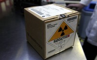 V Austrálii pri prevoze stratili rádioaktívnu kapsulu, ktorá by ťa mohla vážne ožiariť a popáliť. Nikto ju nevie nájsť