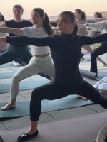 V Bratislave sa dnes cvičila joga ako v New Yorku. Vstala som o štvrtej ráno, aby som bola pri tom