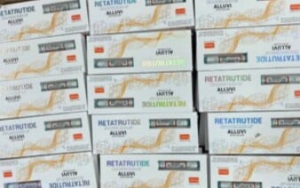 V Británii odhalili rekordný počet falošných injekcií na chudnutie. Ide o najväčší zásah svojho druhu na svete