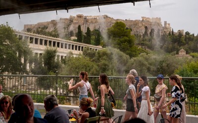 V Grécku za posledné obdobie zomrelo najmenej 5 turistov. Niekoľko ďalších je nezvestných