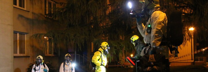 V Jablonci nad Nisou se do nemocnice dostalo 36 lidí, v domě byla cítit neznámá dráždivá látka