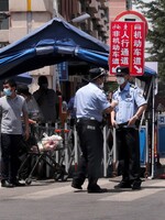 V Pekingu sa opäť šíri koronavírus. Nové ohnisko nákazy je tržnica, kde predávajú mäso a zeleninu