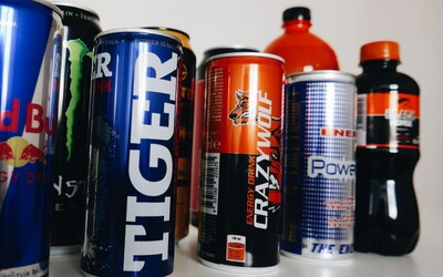 V Poľsku chcú tínedžerom pod 18 rokov zakázať predaj energetických nápojov. Mohol by začať platiť už budúci rok