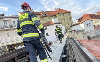 V Praze nadále platí povodňová bdělost, došlo k uzavření náplavek a vrat Čertovky