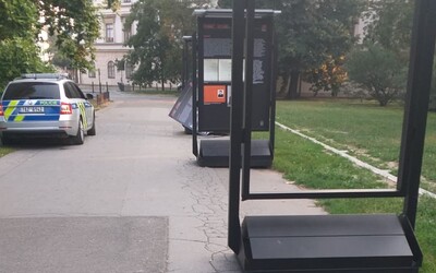 V Praze někdo zdemoloval výstavu o Miladě Horákové