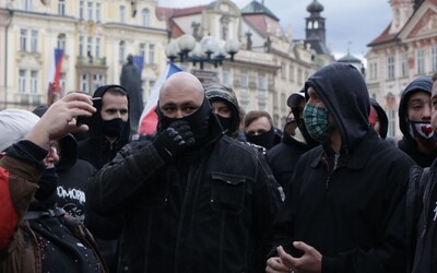 V Praze se 28. října uskuteční další demonstrace. Tentokrát prý bez násilí