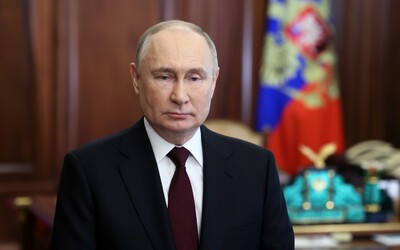V Rusku sa začali prezidentské voľby. Putin môže podľa agentúr získať najlepší volebný výsledok