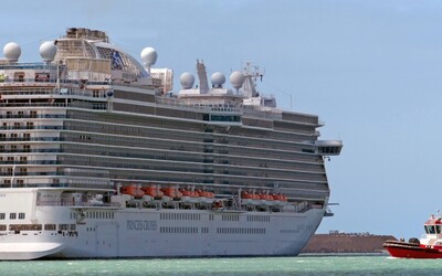 V Sydney zakotvila výletní loď, 800 pasažérů má koronavirus